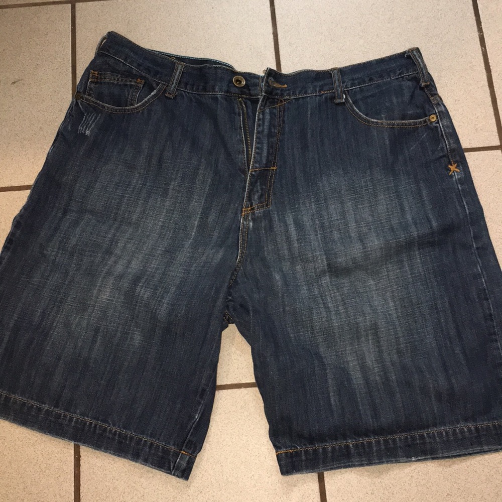 Men’s Billabong Denim jeans shorts.  Size 38